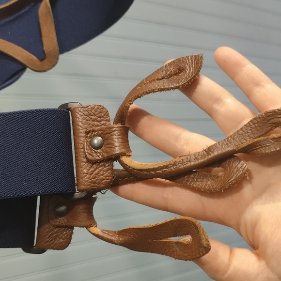 Men's leather strapped suspenders button style - Picture 2 of 4